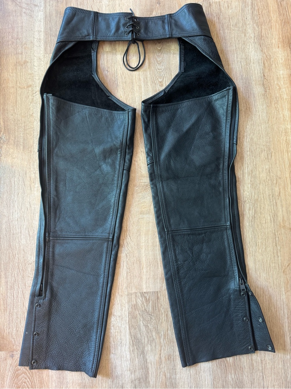 Men's Black Leather Chaps Pants - Picture 6 of 8